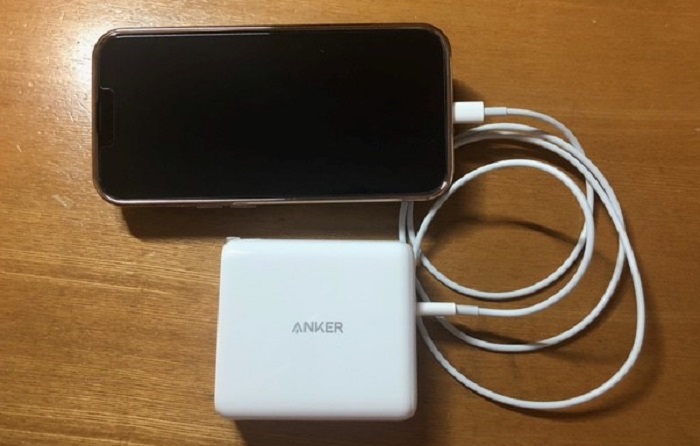 ANKER PowerCore Ⅲ Fusion 5000 iPhone 充電