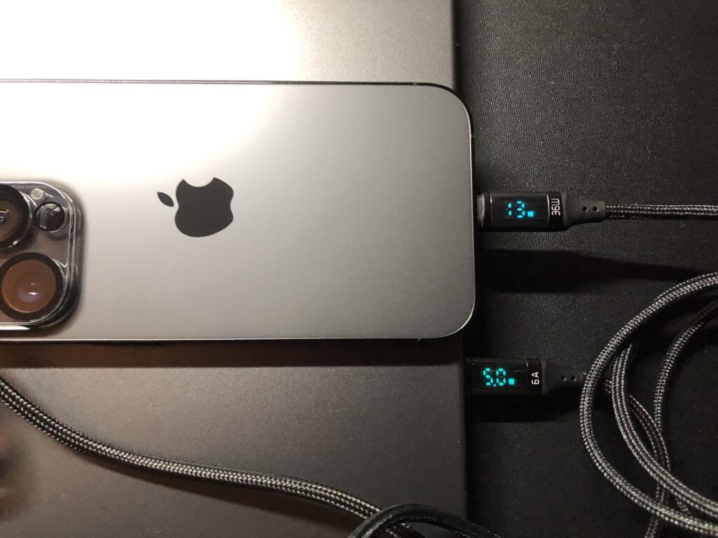 CIO SMARTCOBY Pro 30W & iPhone14 Pro & M2 MacBook Air 充電出力