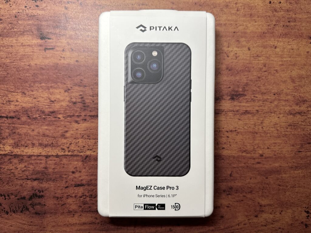 PITAKA MagEZ Case Pro 3 パッケージ 表