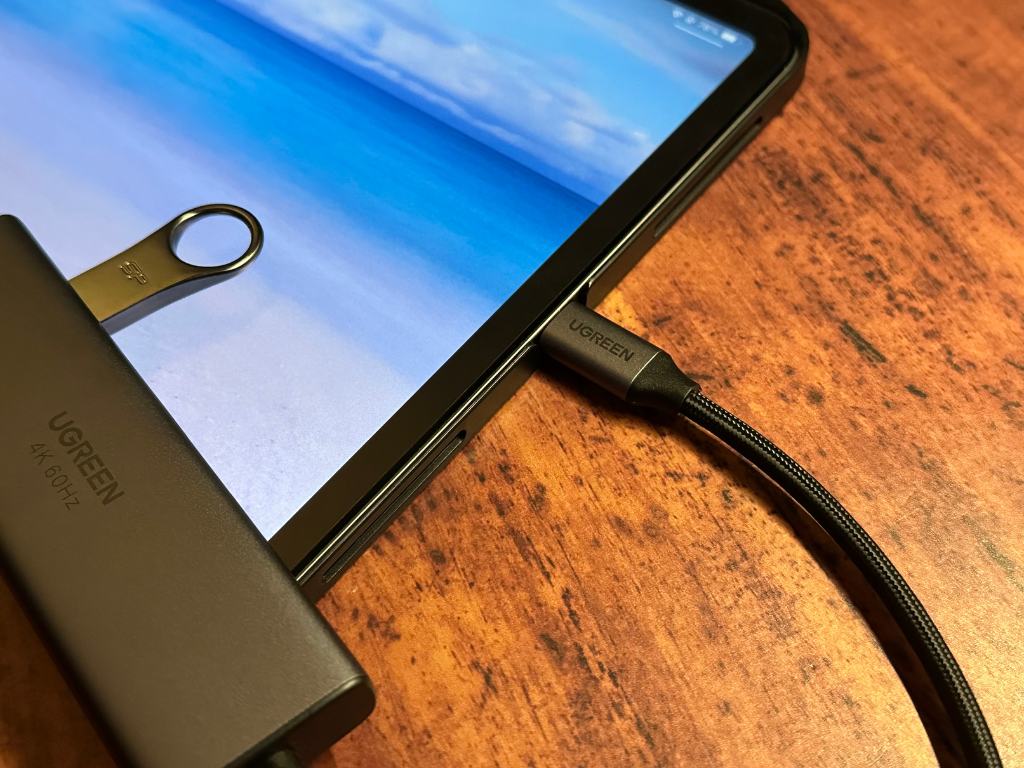 UGREEN 6-in-1 USB-Cハブ & iPad Pro