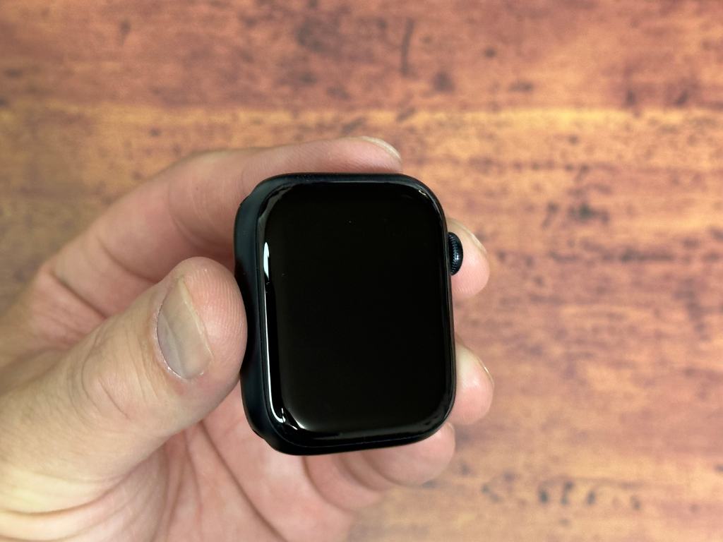 Apple Watch 8 本体